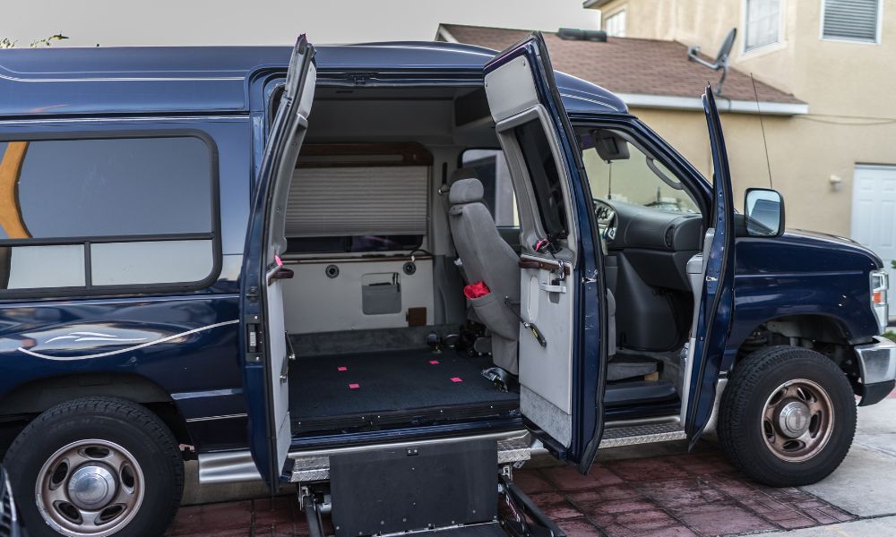 3 Tips for Choosing the Best Mobility Van for Your Needs
